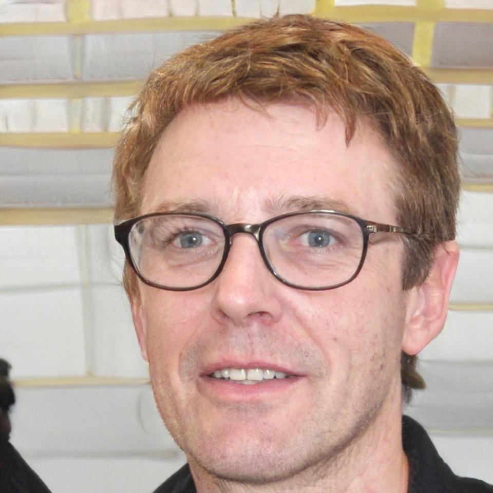 Portret Bogdan Trifan